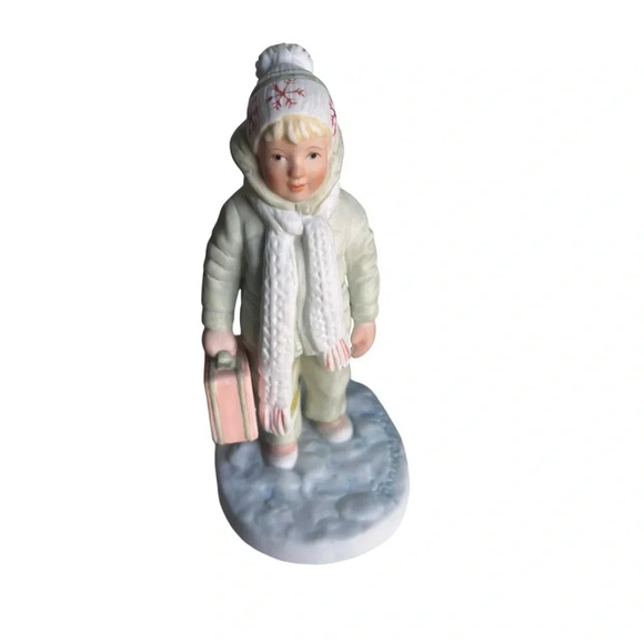 Frances Hook "All Bundled Up" signed by Barbara Hook Figurine dated 1982 - Picture 14 of 14